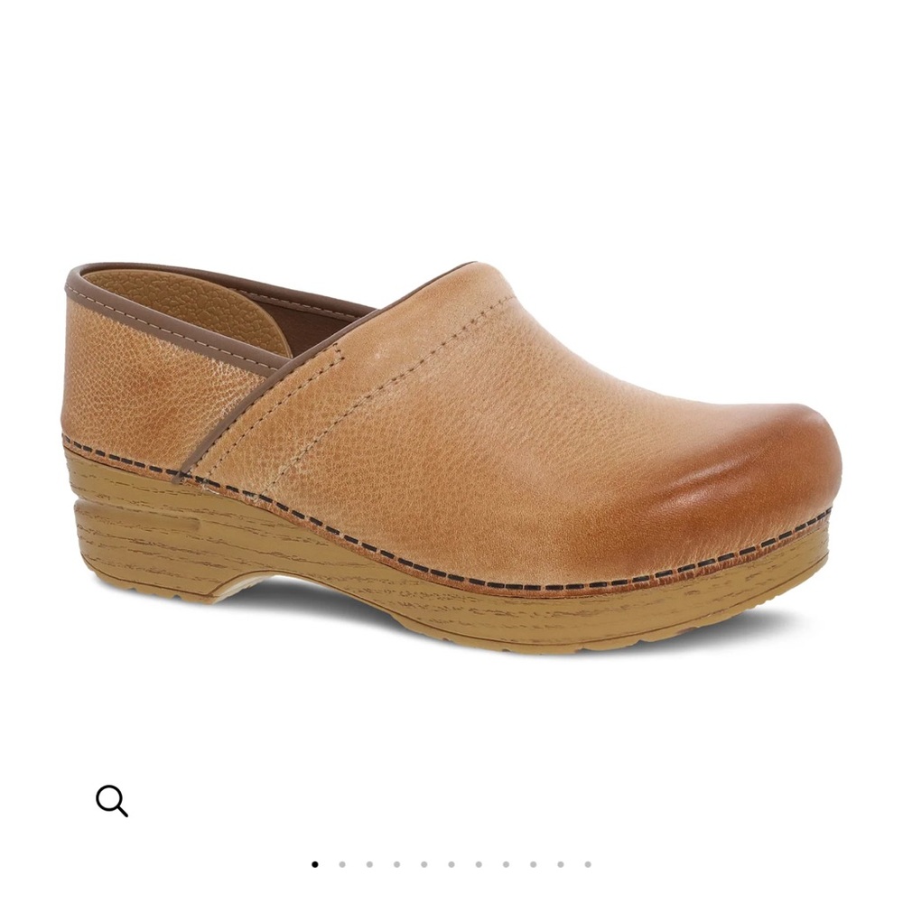 Dansko Tan Leather Professional Clogs Slip-On Comfort